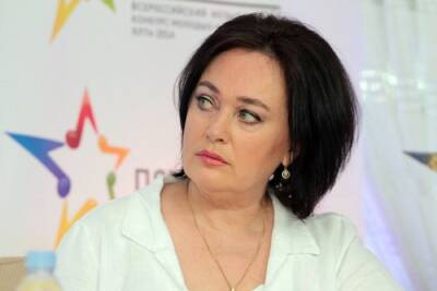 Лариса Гузеева - Гузеева призналась в срыве спектакля из-за алкогольного угара - mk.ru