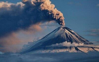 В Японии возникла вероятность извержения вулкана Онтакэ - trend.az - Япония
