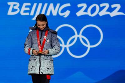 Анна Щербакова - Олимпийская чемпионка Анна Щербакова призналась, что её сильно расстроило непопадание в состав сборной на командные соревнования Олимпиады - sport.ru - Сочи - Пекин