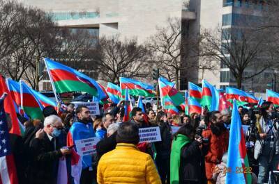 В Вашингтоне проведен Общеамериканский митинг в связи с Ходжалинским геноцидом (ФОТО) - trend.az - США - Вашингтон - Армения - Турция - Нью-Йорк - шт. Миннесота - Нью-Йорк - Азербайджан - шт.Северная Каролина