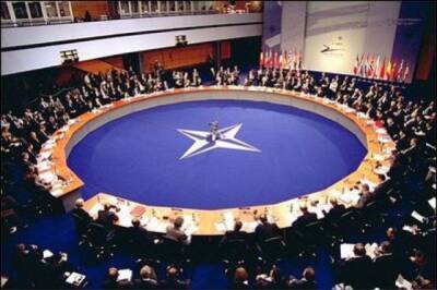 Марин Ле-Пен - В Швеции отреагировали на возможные ограничения расширения НАТО - aif - Россия - Франция - Швеция