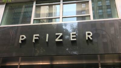 Pfizer уходит с российского рынка, но продолжит гуманитарные поставки - golos-ameriki.ru - Россия - США - Украина - Белоруссия - Германия