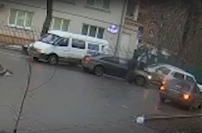 Судмедэксперт из Аксая расстрелял мужчину, который вёз детей в садик - privet-rostov.ru