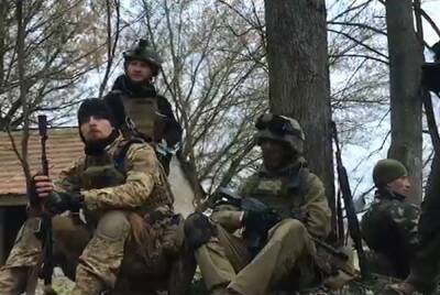 "Добро всегда возвращается": бойцы сделали подарок маленьким братьям, которые пожертвовали деньги ВСУ - politeka.net - Украина