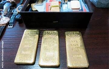 Виктор Янукович - Арсен Аваков - На нужды ВСУ передали 48 кг золота, конфискованного у экс-министра времен Януковича - charter97.org - Украина - Белоруссия
