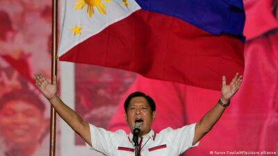Родриго Дутерт - На выборах президента Филиппин побеждает сын диктатора Маркоса - obzor.lt - Филиппины
