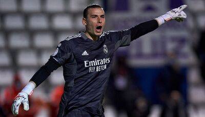Андрей Лунин - Карло Анчелотти - Лунин стал самым молодым вратарем Реала, который отбил пенальти в Ла Лиге - sportarena.com - Украина - Испания - Мадрид