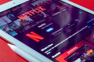 У Netflix есть новый план по улучшению сервиса: трансляция прямых эфиров и голосования - itc.ua - Украина