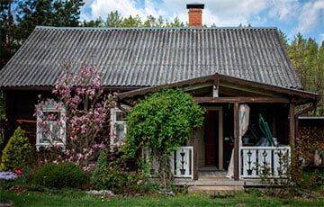 Минчане купили столетнюю хату и сделали из нее уютный дом на хуторе - charter97.org - Белоруссия - район Столбцовский