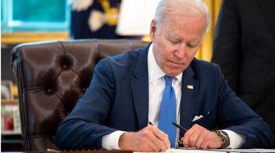 Джозеф Байден - Байден подписал законопроект о выделении 40 млрд долларов Украине - ru.slovoidilo.ua - США - Украина - Вашингтон