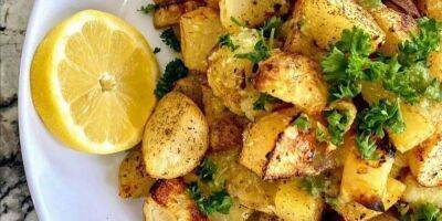 С лимоном. Греческий рецепт запеченного картофеля - nv.ua - Украина - Facebook
