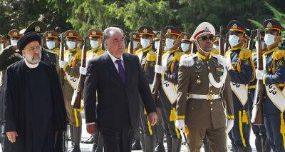 Эмомали Рахмон - В Тегеране состоялась церемония официального приема Президента Республики Таджикистан - dialog.tj - Иран - Таджикистан - Тегеран