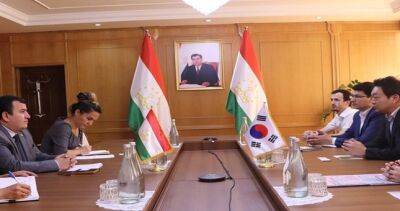 Эмомали Рахмон - Samsung расширит потенциал электронной коммерции в Таджикистане - dialog.tj - Таджикистан