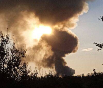 На Луганщині в окупованому Хрустальному знищено склад боєприпасів бойовиків - vchaspik.ua - Украина