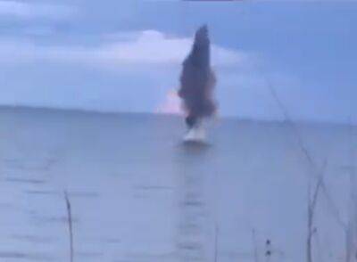 Біля узбережжя Одещини знищено ворожу міну: відео - vchaspik.ua - Украина - Росія