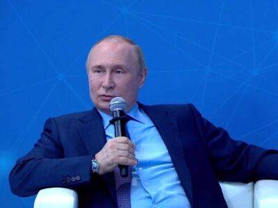 Владимир Путин - Михаил Мишустин - Путин поручил рассмотреть возможность досрочного выхода на пенсию для многодетных отцов - smartmoney.one - Россия - Тасс