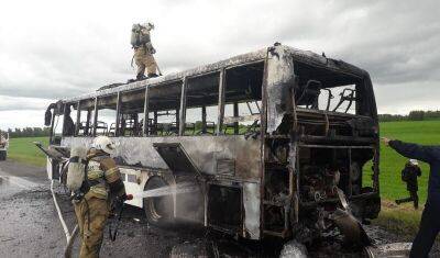 Под Тюменью сгорел автобус, направлявшийся в Курган - nashgorod.ru - Оренбург - Тюмень - Свердловская обл.