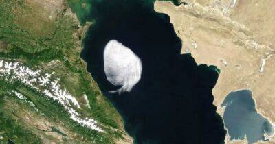 Спутник обнаружил над Каспийским морем очень странное облако: что говорят ученые - focus.ua - Украина - Голландия