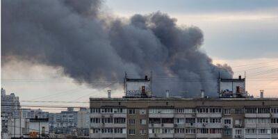 Reuters показало видео из Киева после утренних ракетных ударов в Дарницком районе - nv.ua - Россия - Украина - Киев - район Дарницкий - Киев - Reuters - Ракеты