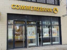 Курс EUR/USD находится на пути к паритету, считают в Commerzbank - take-profit.org - США - Швейцария - Газ