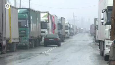 На латвийско-российской границе скопилось 1250 грузовиков - svoboda.org - Россия - Украина - Белоруссия - Латвия