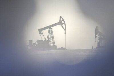 Ливия - Цены на нефть снижаются на возобновлении производства в Ливии, ухудшении перспектив спроса - smartmoney.one - Москва - Россия - США - Ливия - Москва