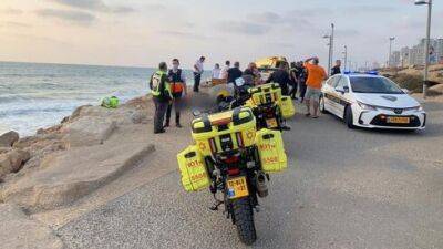 10-летний мальчик захлебнулся в море у побережья Тель-Авива, он в тяжелом состоянии - vesty.co.il - Израиль - Тель-Авив