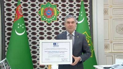 Туркменистане хочет внести в список ЮНЕСКО производство шелка и горы Койтендага - hronikatm.com - Туркмения
