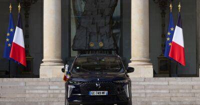 Эмманюэль Макрон - Президентский кроссовер: Эмманюэль Макрон получил нестандартное бронированное авто (фото) - focus.ua - Украина - Франция