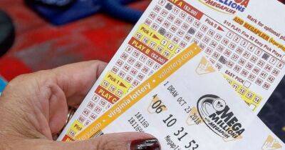 Более миллиарда долларов: В США мужчина сорвал невероятный джек-пот в лотерею - dsnews.ua - США - Украина