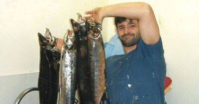 Выловил лосося на $74 тысяч: в Уэльсе главарь банды браконьеров избежал тюрьмы, заплатив 1 фунт штрафа - focus.ua - Украина