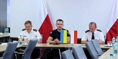 Польша передала Украине 200 пожарных автомобилей и гуманитарную помощь - nv.ua - Россия - Украина - Польша
