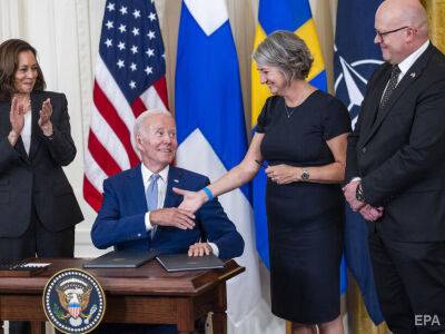 Джозеф Байден - Камала Харрис - Швеция - Байден подписал итоговый документ о поддержке Соединенными Штатами вступления в НАТО Швеции и Финляндии - gordonua.com - Россия - США - Украина - Швеция - Финляндия - Стокгольм - Хельсинки