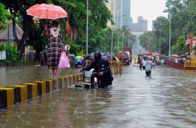 Ливни не утихают месяц: проливные дожди и наводнения унесли жизни еще 16 человек в Пакистане - unn.com.ua - Украина - Киев - Индия - Пакистан