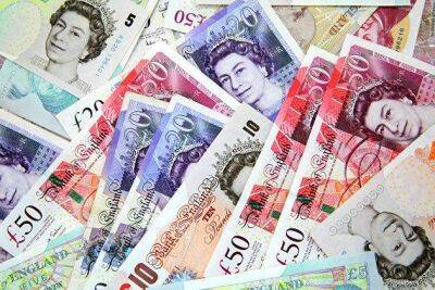 Англия - Курс фунта снижается против доллара и евро на росте интереса к валютам-убежищам - smartmoney.one - Москва - Китай - США - Англия - Москва