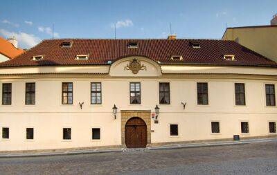 Чехия - В субботу для посетителей откроют Грзанский дворец в Праге - vinegret.cz - Чехия - Прага - Чсср