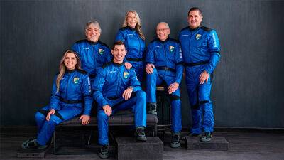 Blue Origin виконала шостий суборбітальний політ із космічними туристами - bin.ua - США - Украина - Техас - місто Запуск