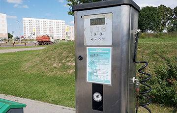 Сплошное надувательство: водители проверили точность манометров на белорусских АЗС - charter97.org - Белоруссия