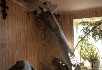 У Миколаєві російська ракета влучила у квартиру: важко поранені дві людини (фото) - facenews.ua - Украина - Росія