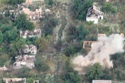На Донбасі українські морпіхи знищили окупантів та склад із боєприпасами - lenta.ua - Украина